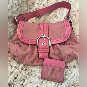 Authentic Coach Soho Signature C/Patent Leather Shoulder Bag w/ Matching Wallet